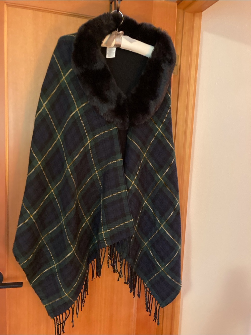 Lauren Ralph Lauren Black and Green Plaid Cape with Faux Fur Collar